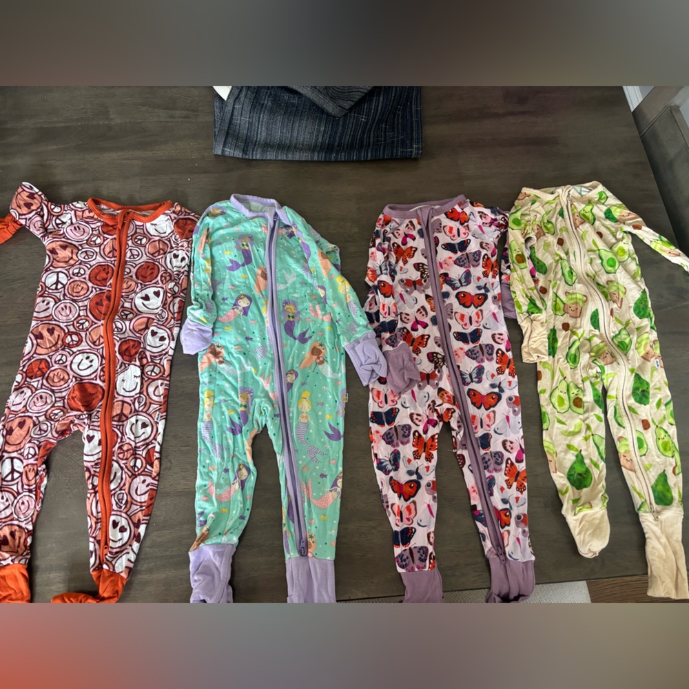 Little Sleepies 6-12 zippy bundle